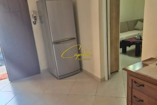 Shtepi me qera Apartament ne Tirane, 1+1, Mobilimi E mobiluar, Pagesa 45,000  Leke.