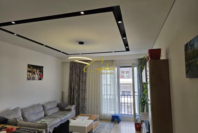 Shtepi ne shitje 2+1 ne Tirane - 26,000,000 Leke