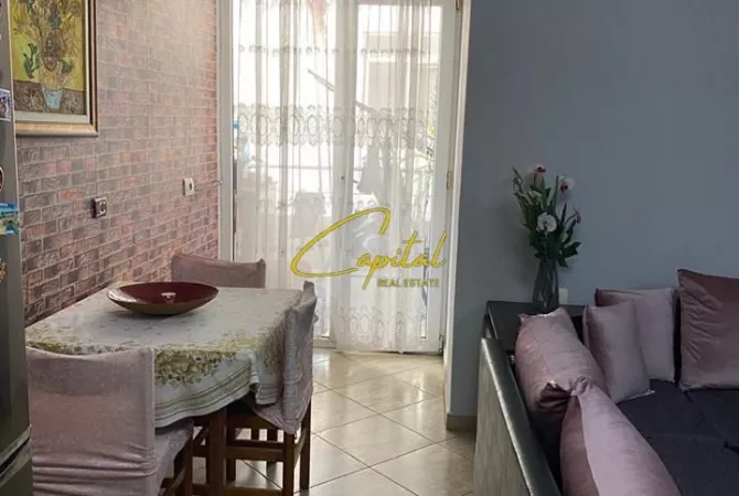 Shtepi ne shitje 2+1 ne Tirane - 16,500,000 Leke