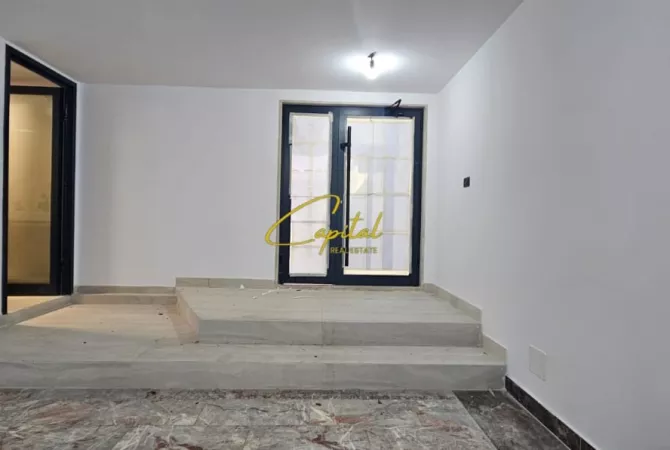 Ambient biznesi me qera 3+1 ne Tirane - 400,000 Leke