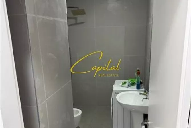 Shtepi me qera Apartament ne Tirane, 2+1, Mobilimi E mobiluar, Pagesa 70,000  Leke.