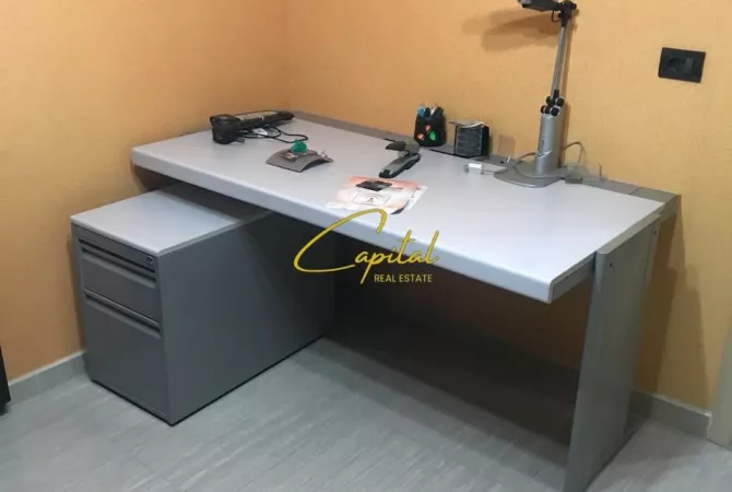Casa in vendita 7+1 a Tirana - 450,000 Euro