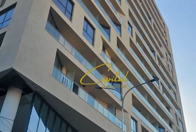 Ambient biznesi me qera 3+1 ne Tirane - 1,000 Euro