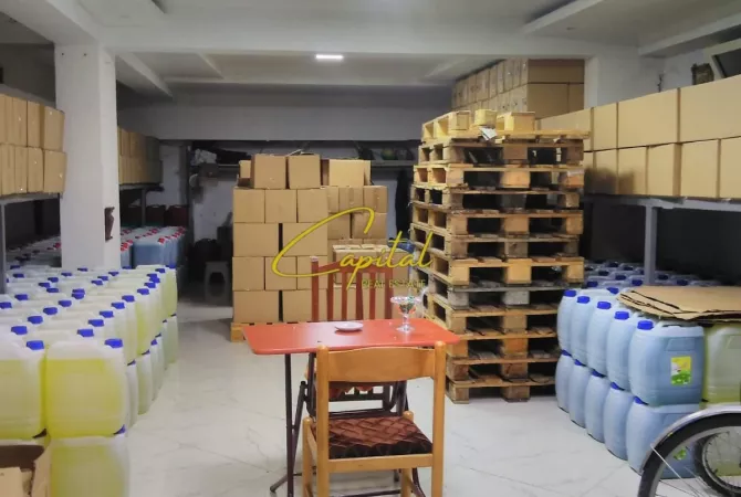 Ambient biznesi me qera 3+1 ne Tirane - 550 Euro