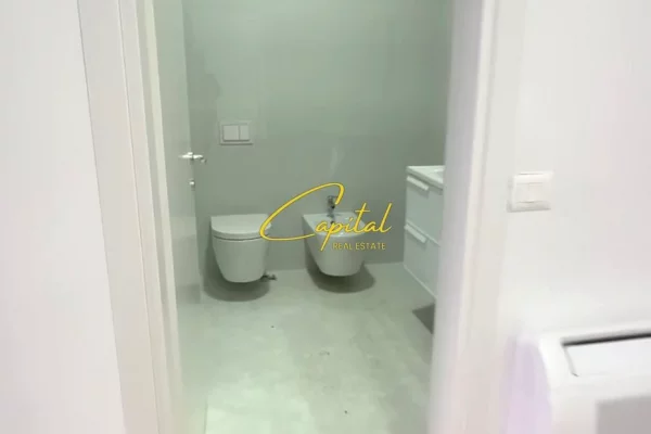 ZYRE ME QERA 300 M2 RRUGA E KAVAJES 350.000 LEKE