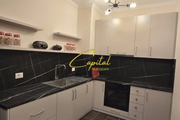Shtepi me qera 2+1 ne Tirane - 500 Euro
