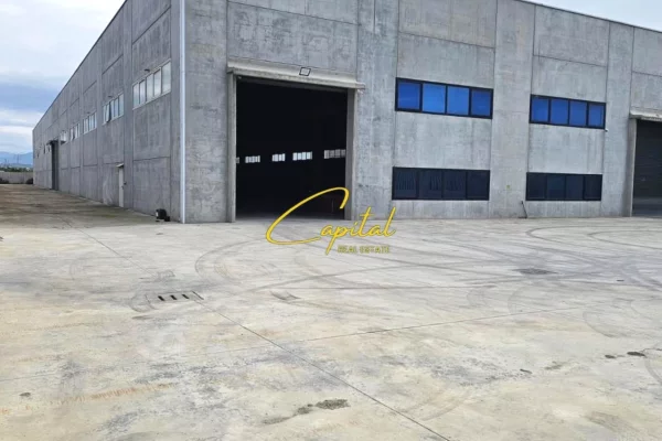 KAPANON ME QERA 3500 M2 AUTOSTRADA TR-DR 9000 EURO