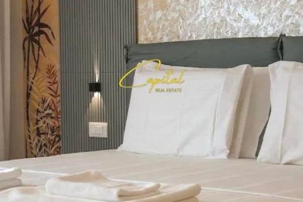 SHITET HOTEL 1.500 M2 VLORE 3.000.000 EURO