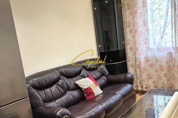 Shtepi me qera 2+1 ne Tirane - 55,000 Leke