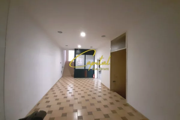 Ambient biznesi me qera 4+1 ne Tirane - 4,700 Euro