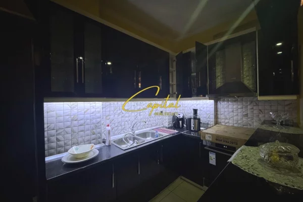 Shtepi me qera Apartament ne Tirane, 2+1, Mobilimi E mobiluar, Pagesa 55,000  Leke.