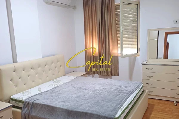 Shtepi me qera 2+1 ne Tirane - 50,000 Leke