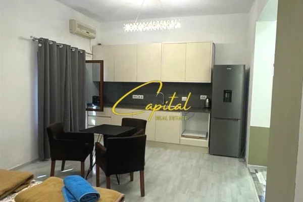 Shtepi me qera Garsoniere ne Tirane - 500 Euro