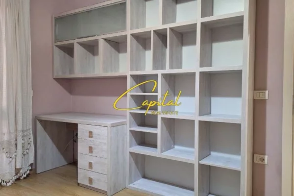 Ambient biznesi me qera 1+1 ne Tirane - 600 Euro