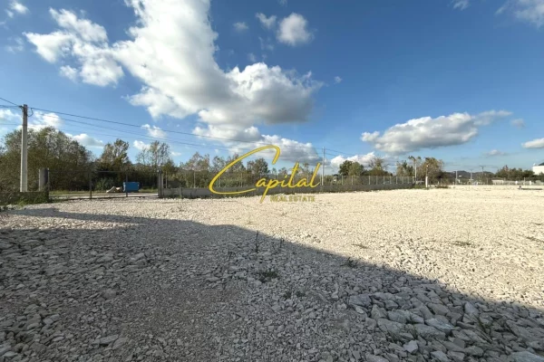 TOKE ME QERA 4000 M2 KASHAR 1.500 EURO