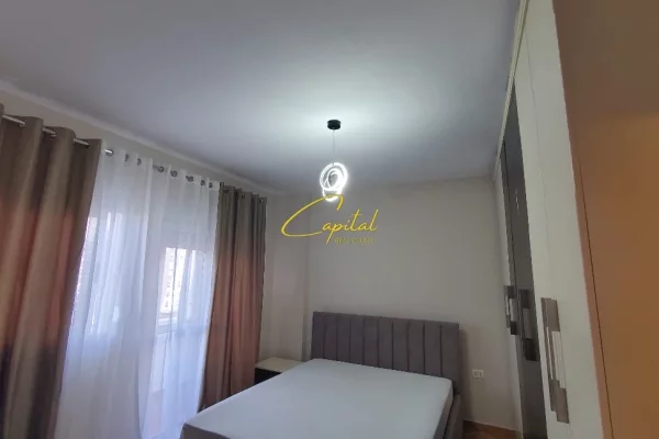 Shtepi me qera 1+1 ne Tirane - 50,000 Leke