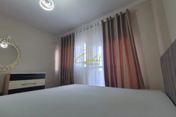 Shtepi me qera 1+1 ne Tirane - 50,000 Leke