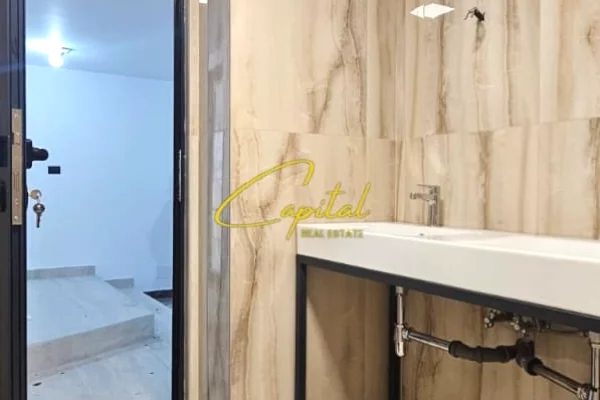 AMBIENT BIZNESI ME QERA 200 M2 ISH BLLOKU 300.000 LEKE