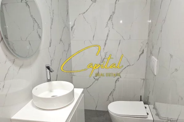 ZYRE ME QERA 130 M2 QENDER 1000 EURO