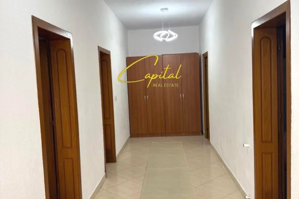 Shtepi me qera Apartament ne Tirane, 2+1, Mobilimi E mobiluar, Pagesa 45,000  Leke.