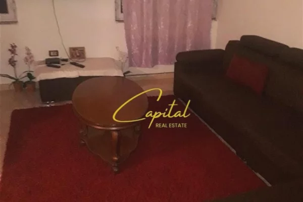 Shtepi me qera 2+1 ne Tirane - 42,000 Leke