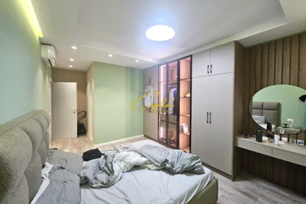 Shtepi me qera 2+1 ne Tirane - 700 Euro