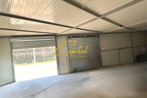 Ambient biznesi me qera 4+1 ne Tirane - 400 Euro