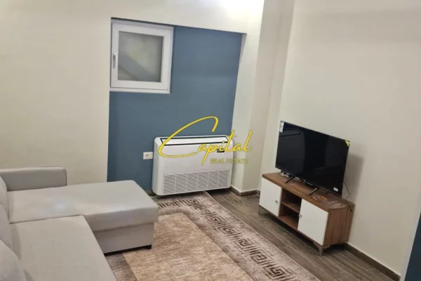 Shtepi me qera 2+1 ne Tirane - 70,000 Leke