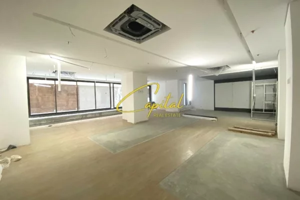 Ambient biznesi me qera 4+1 ne Tirane - 550 Euro