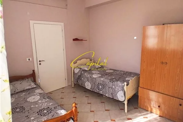 Shtepi me qera Apartament ne Tirane, 2+1, Mobilimi E mobiluar, Pagesa 40,000  Leke.