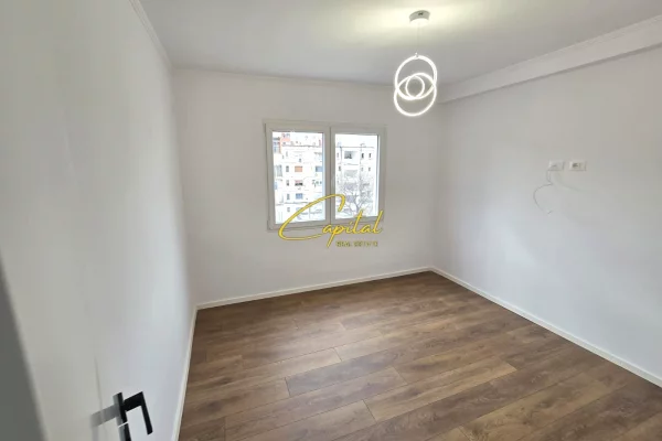 House for Sale 1+1 in Tirana - 8,800,000 Leke