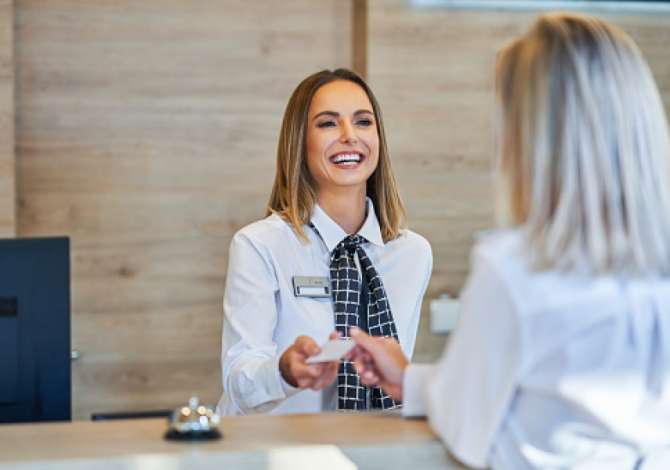 Njoftime Pune Recepsioniste 