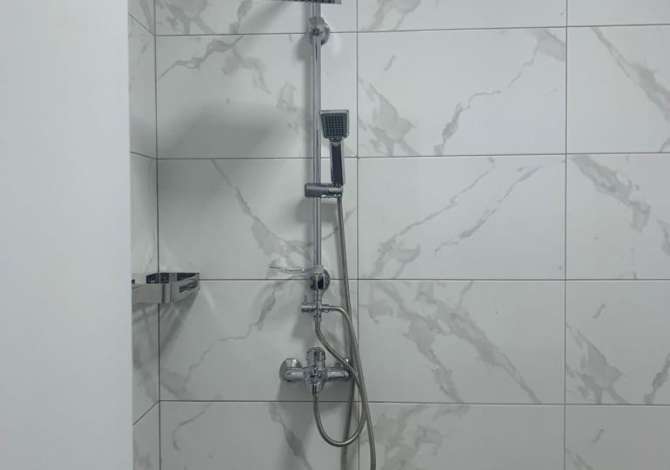 Shtepi me qera Apartament ne Tirane, 2+1, Mobilimi E mobiluar, Pagesa 600  Euro.