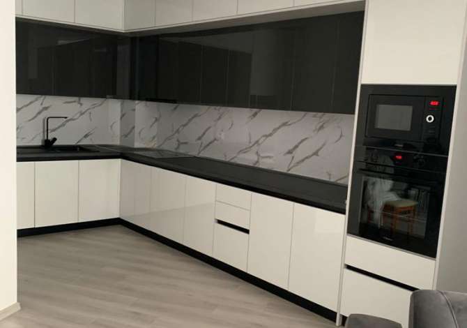 Shtepi me qera 2+1 ne Tirane - 600 Euro