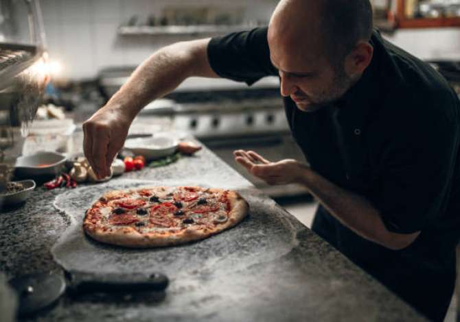 Job Offers Pizza maker