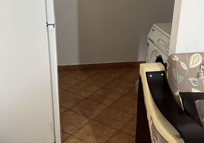 Shtepi me qera 1+1 ne Tirane - 280 Euro