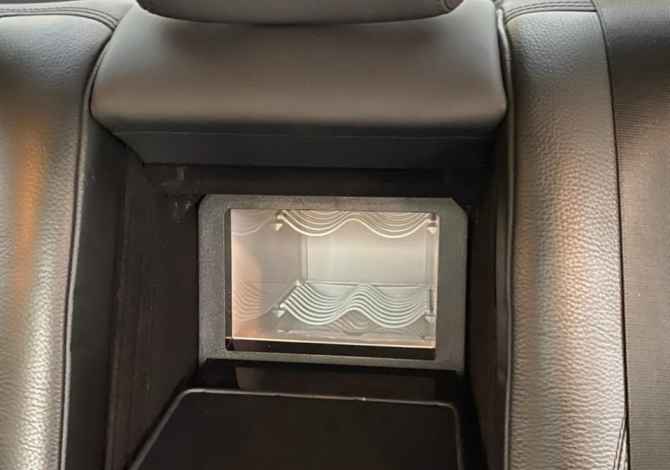 Makina ne shitje ne Tirane, Mercedes-Benz, 2008 Benzine,Kambio Automatik Pagesa 17,500  Euro.