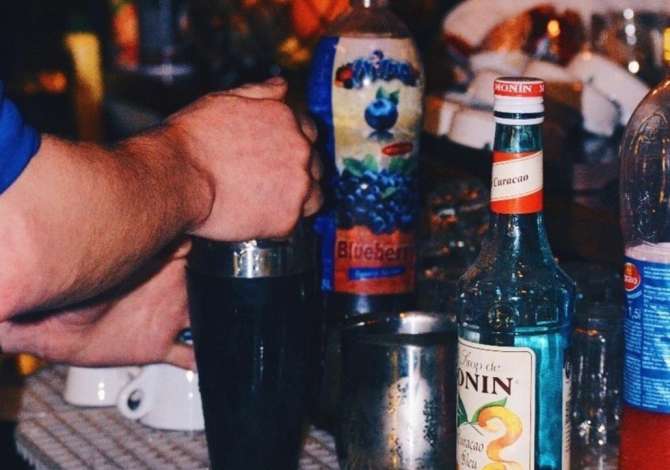 Njoftime Pune ne Tirane, Profesioni Banakier/ barist , , Pagesa Me Marreveshje.