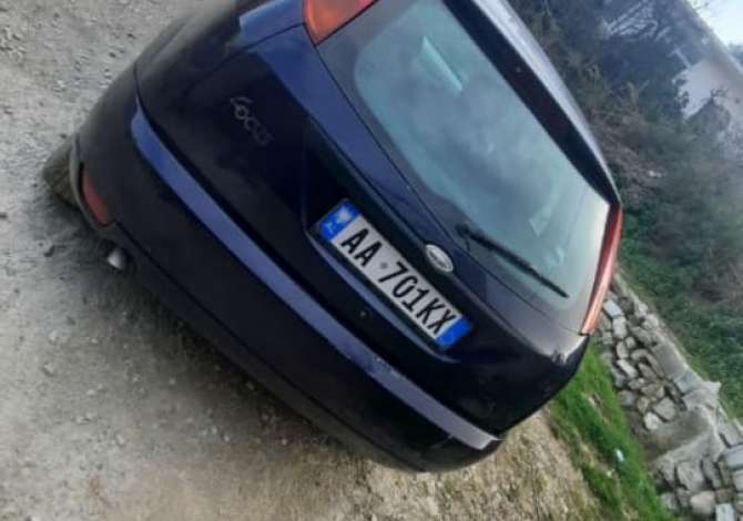 Auto in Vendita  a Valona - 1,400 Euro