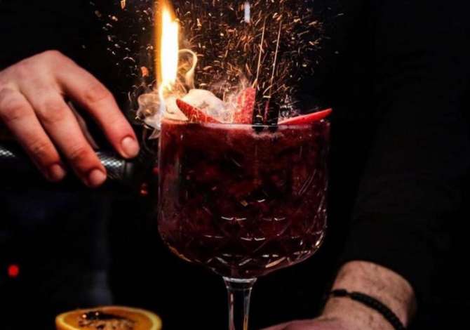 Njoftime Pune ne Tirane, Profesioni Barist, Kamarier/e, Banakier/e , , Pagesa Me Marreveshje.