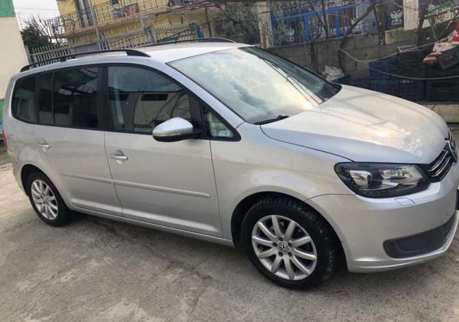 Makina ne shitje ne Tirane - 9,000 Euro