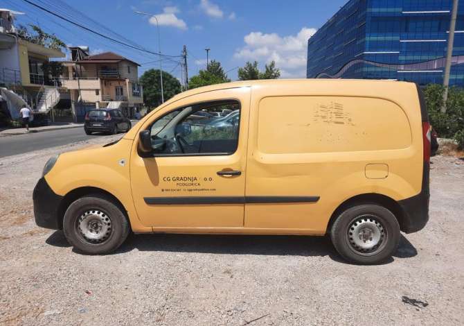 Makina ne shitje ne Tirane, Renault, 2012 Diesel,Kambio Manual Pagesa 4,500  Euro.