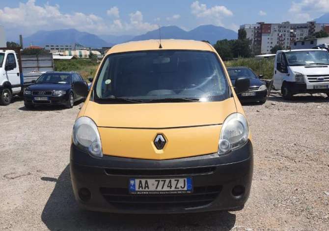 Makina ne shitje ne Tirane, Renault, 2012 Diesel,Kambio Manual Pagesa 4,500  Euro.