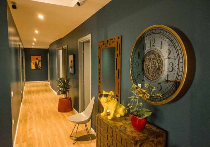 Njoftime Pune ne Tirane, Profesioni Recepsionist/e  , , Pagesa Me Marreveshje.