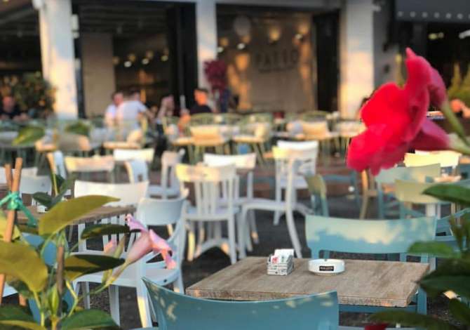 Njoftime Pune ne Vlore, Profesioni Kamarier (bar/restorant) Ndihmes kuzhine,  Banakier/e , , Pagesa Me Marreveshje.