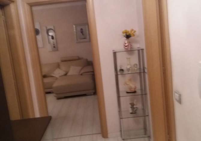 Shtepi ne shitje 1+1 ne Tirane - 190,000 Euro