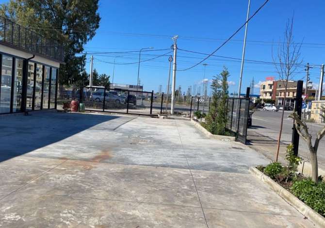 Njoftime Pune ne Lushnje, Profesioni Kamarier/e, Banakier/e, Shitese ne market, Sanitare  , , Pagesa Me Marreveshje.