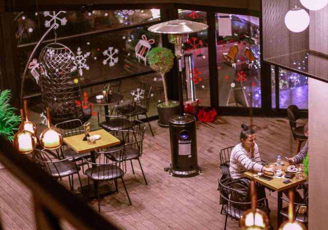 Njoftime Pune ne Tirane, Profesioni kamarier/e , banakier/e , , Pagesa Me Marreveshje.