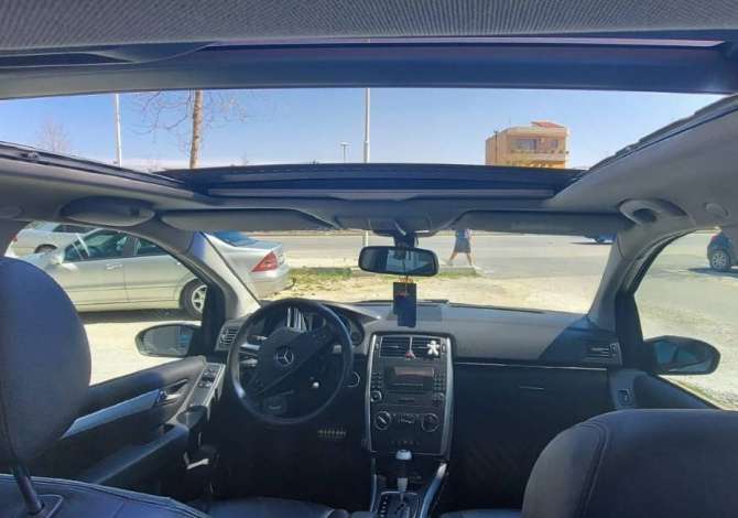 Noleggio Auto  a Valona - 44 Euro