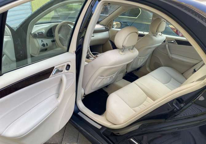 Cars for sale in Tirana, Mercedes-Benz, 2005 gasoline-gas,Kambio Automatik Payment 5,500  Euro.